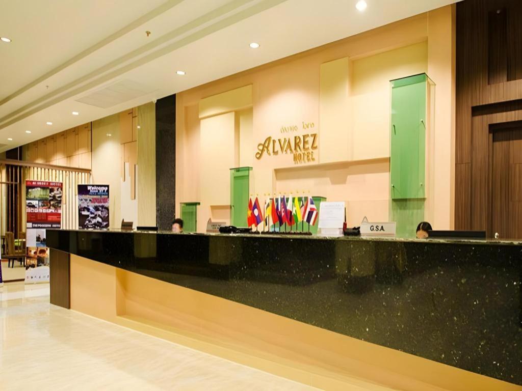 Alvarez Hotel Buri Ram Eksteriør billede
