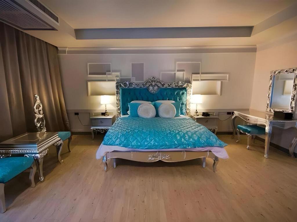 Alvarez Hotel Buri Ram Eksteriør billede
