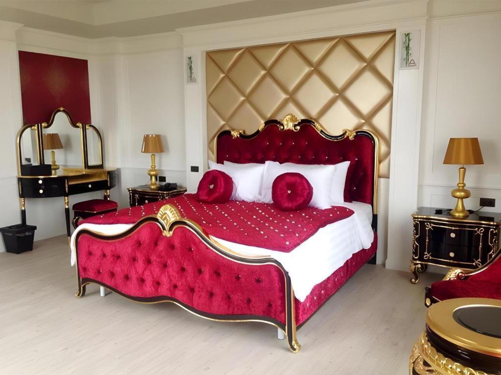 Alvarez Hotel Buri Ram Eksteriør billede