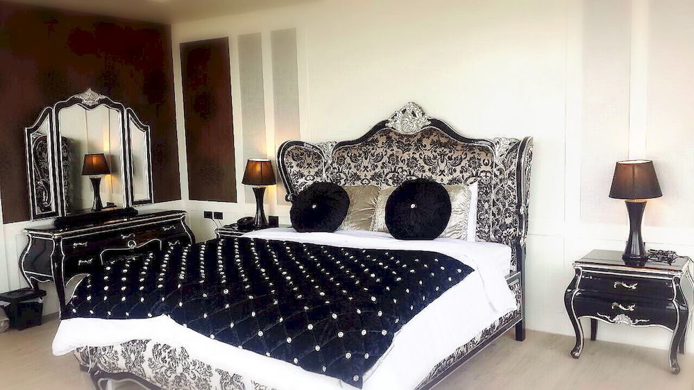 Alvarez Hotel Buri Ram Eksteriør billede