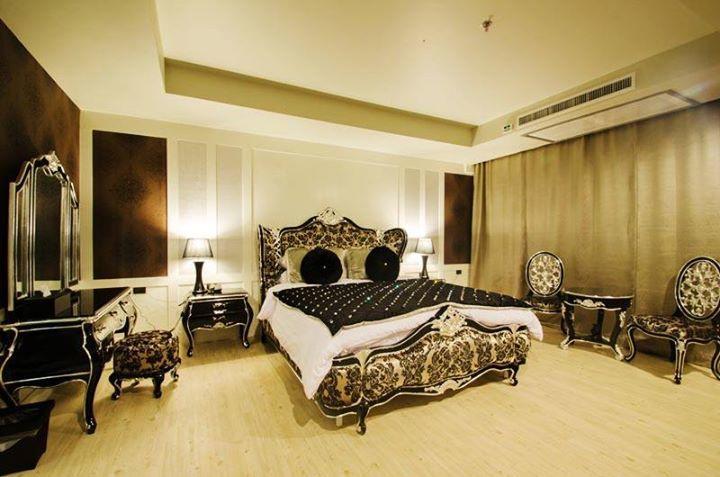 Alvarez Hotel Buri Ram Eksteriør billede